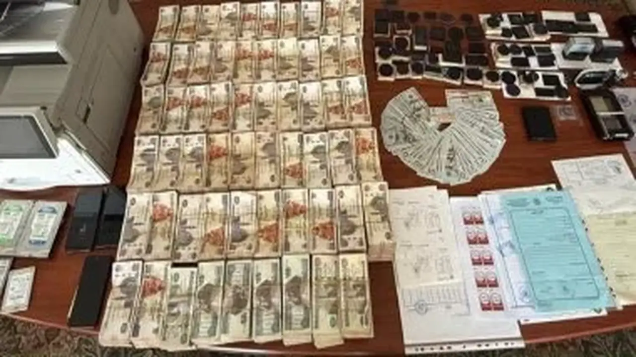 الرقابة الإدارية تكشف شبكة احتيال إلكتروني استولت على 26 مليون جنيه