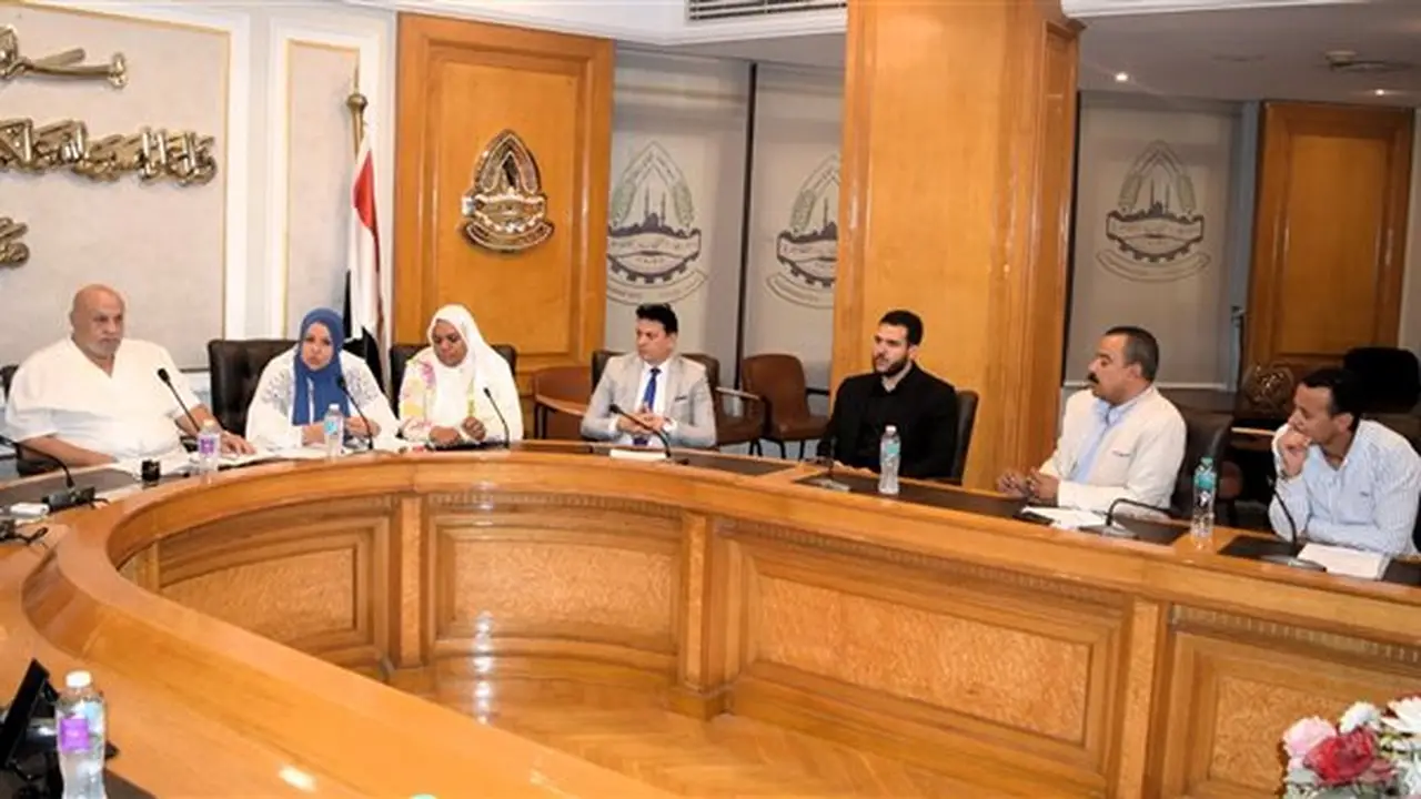 شُعبة حراسة المنشآت تناقش مع هيئة التأمينات التحديات التي تواجه شركات نقل الأموال