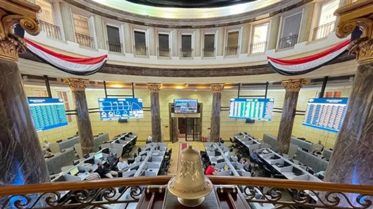 البورصة المصرية تحقق مكاسب بقيمة 3 مليارات جنيه في ختام تعاملات منتصف الأسبوع