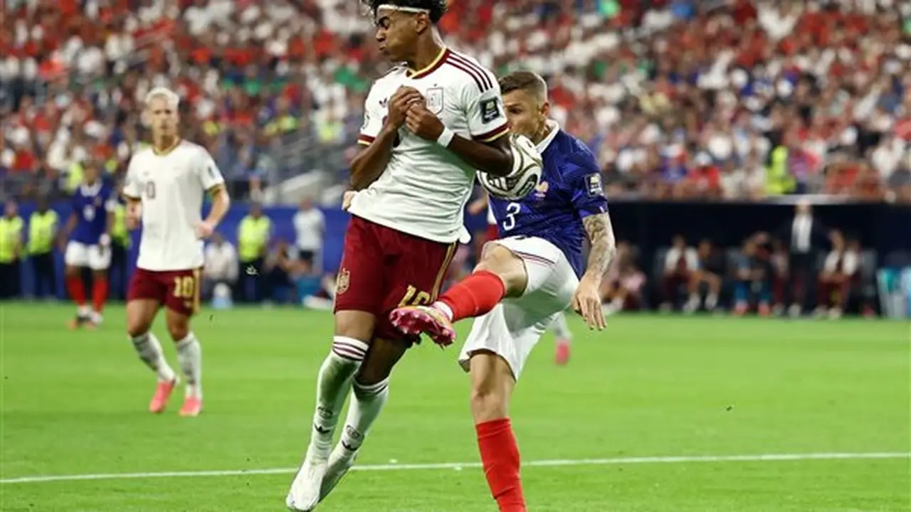 بيدرو بورو يحرز الهدف الثاني لإسبانيا أمام فرنسا في نصف نهائي كأس العالم 2026