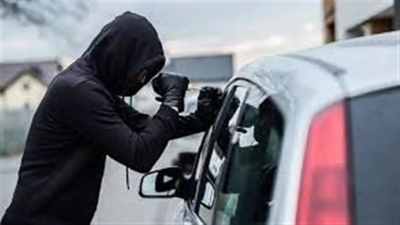 كمين محكم لعصابة سرقة السيارات باستخدام فتاة في الهرم