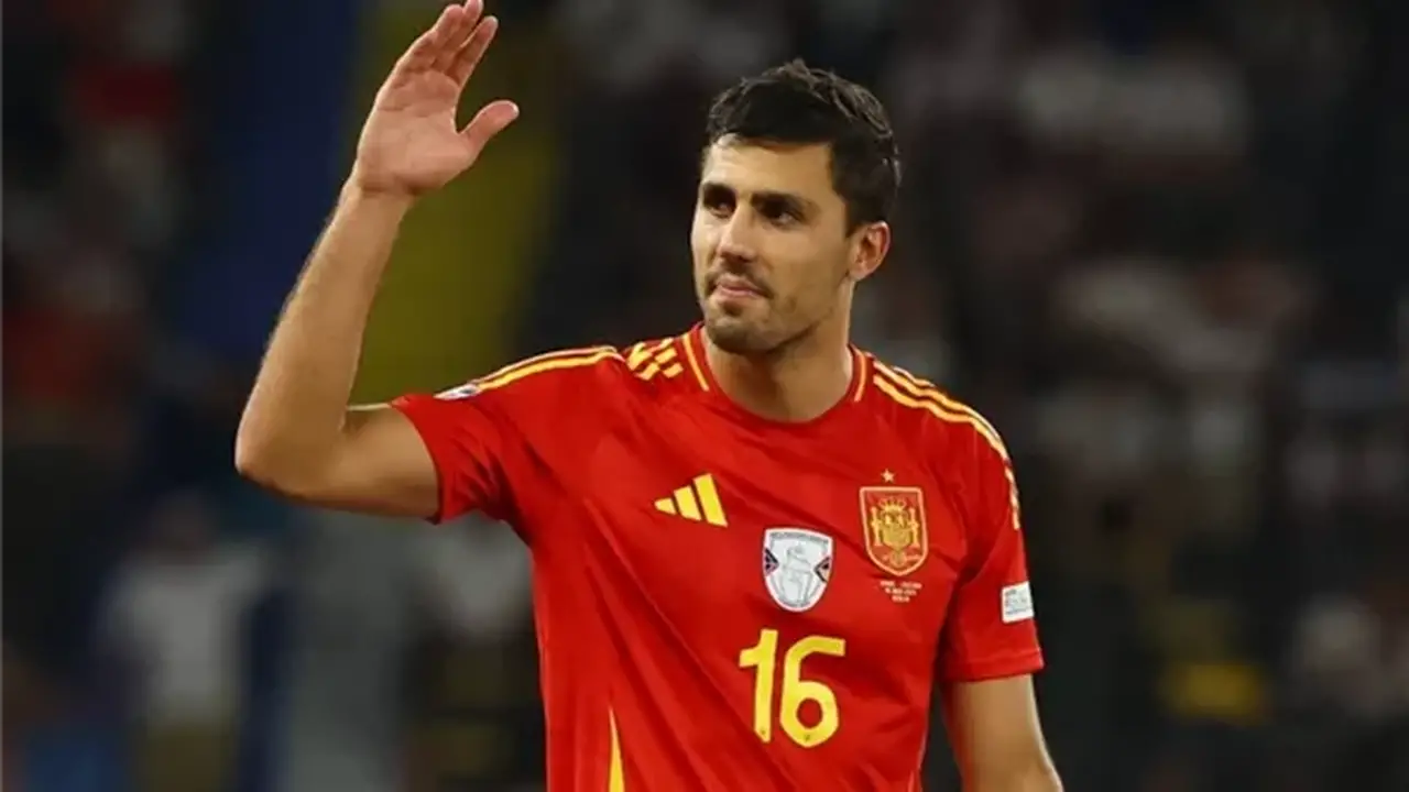 رودري يعبر عن استيائه من التحكيم رغم تأهل إسبانيا لنهائي كأس العالم