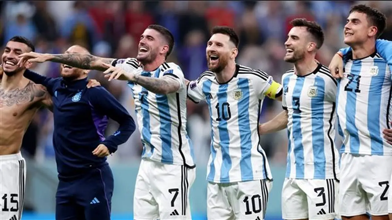 كأس العالم 2026: التشكيل المتوقع لنجوم الأرجنتين أمام إنجلترا في نصف النهائي