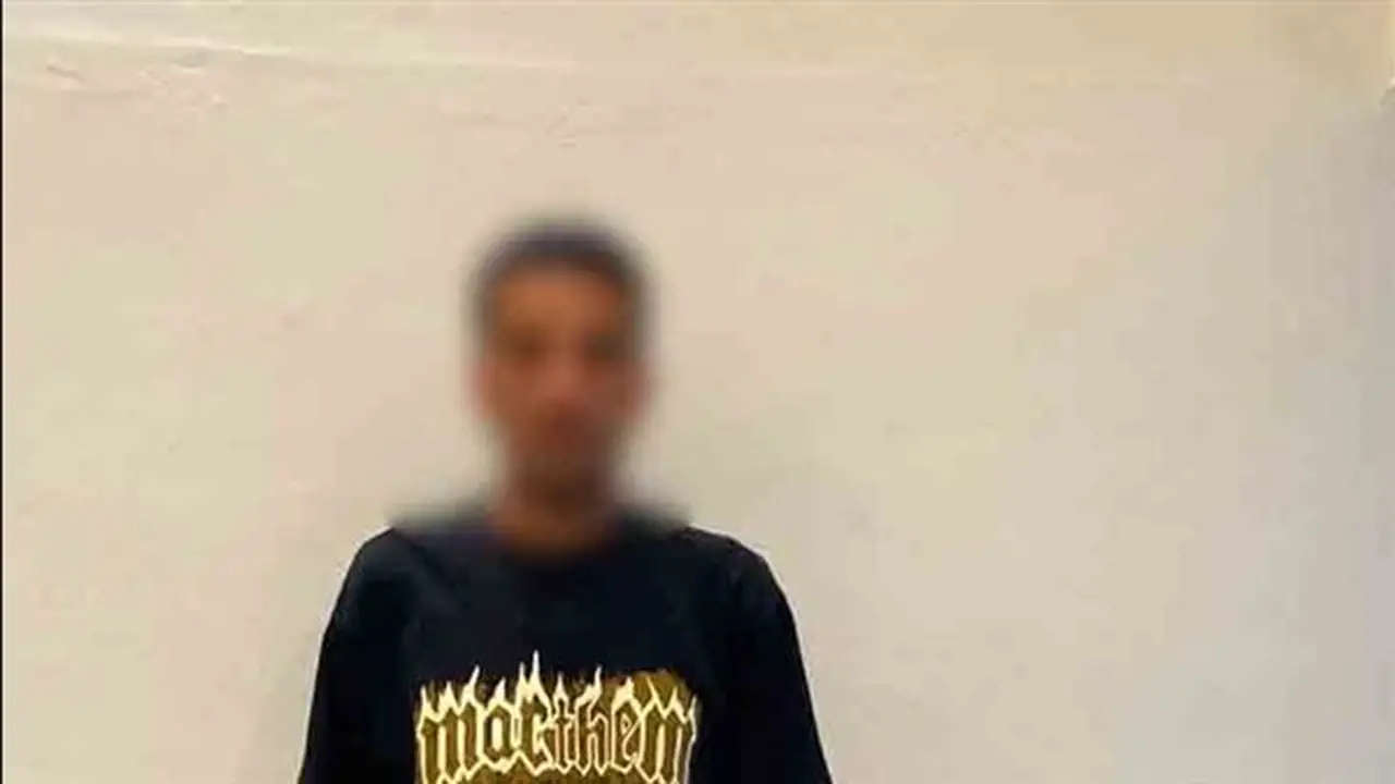 ضبط موظف في السويس بعد تهديده زوجته وشقيقها بسلاح أبيض بسبب خلافات أسرية