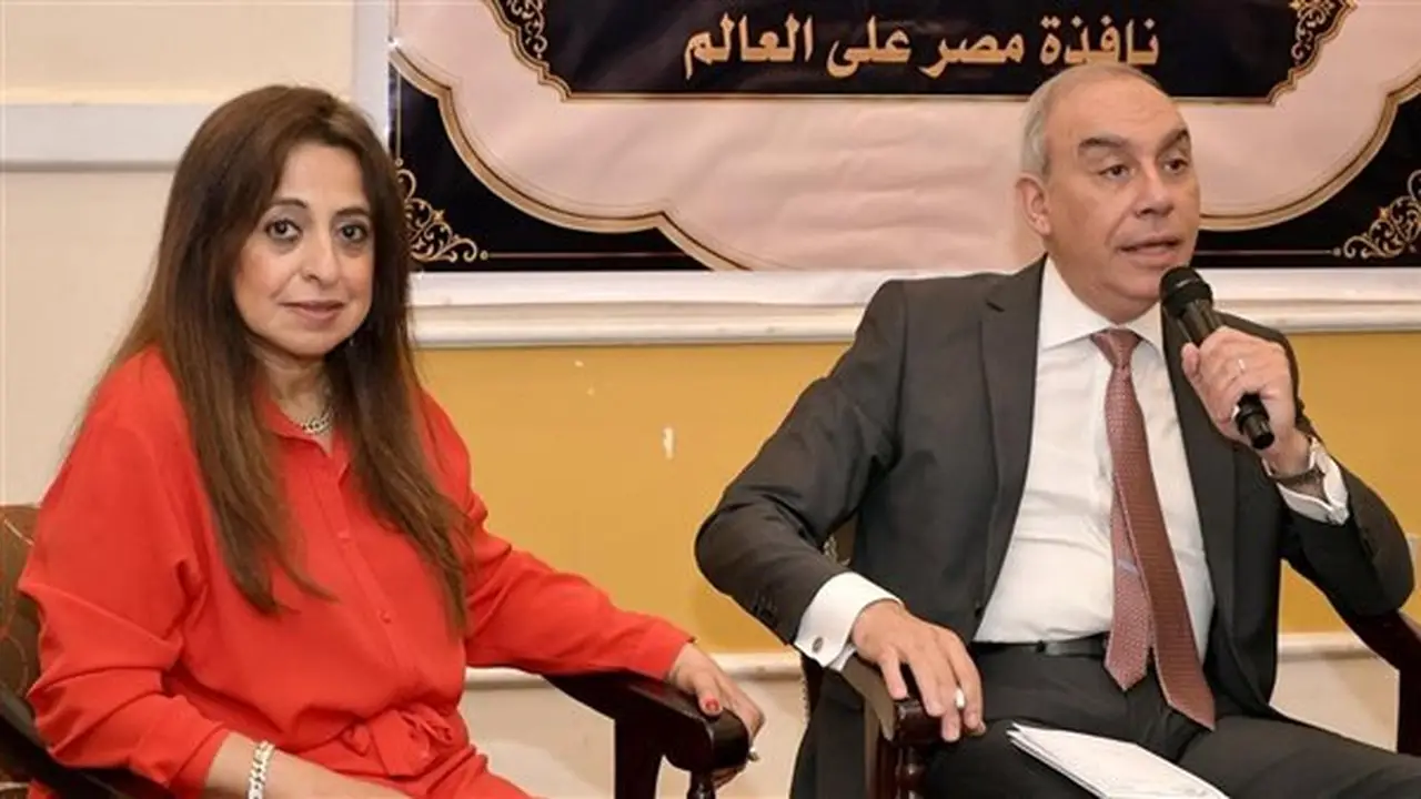 السفير علاء يوسف يسلط الضوء على دور هيئة الاستعلامات في تعزيز صورة مصر عالميًا