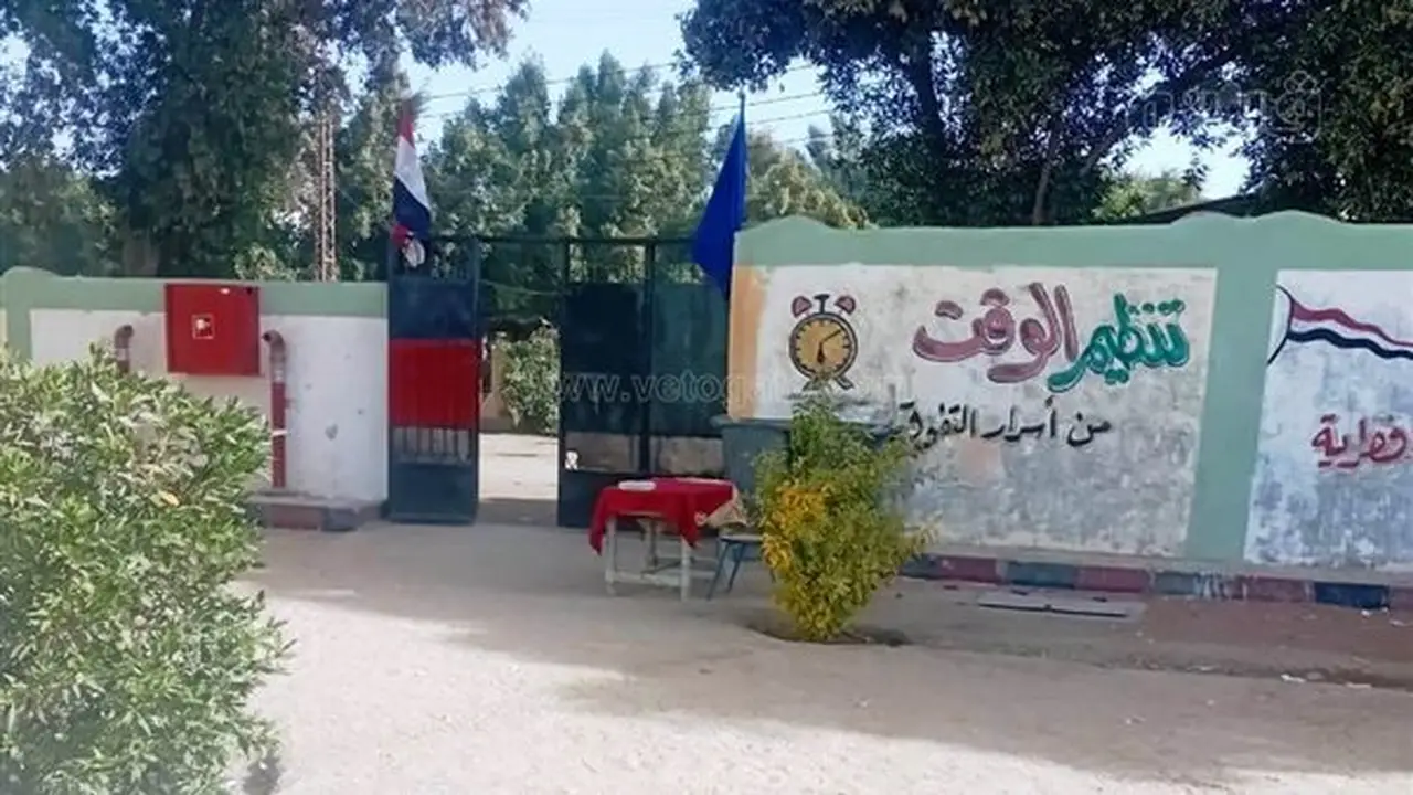 اعتماد 17 مؤسسة تعليمية بأسوان من الهيئة القومية لضمان جودة التعليم