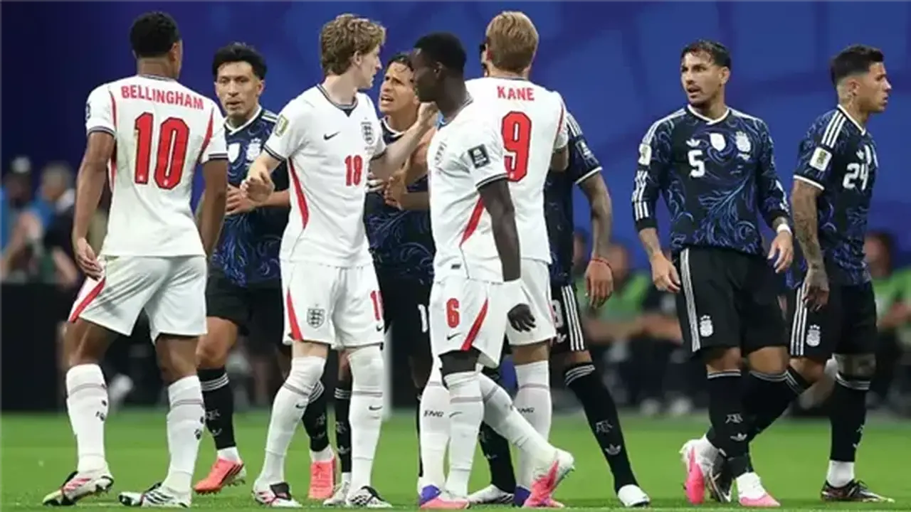 تعادل سلبي مثير بين الأرجنتين وإنجلترا بعد 20 دقيقة في نصف نهائي كأس العالم 2026