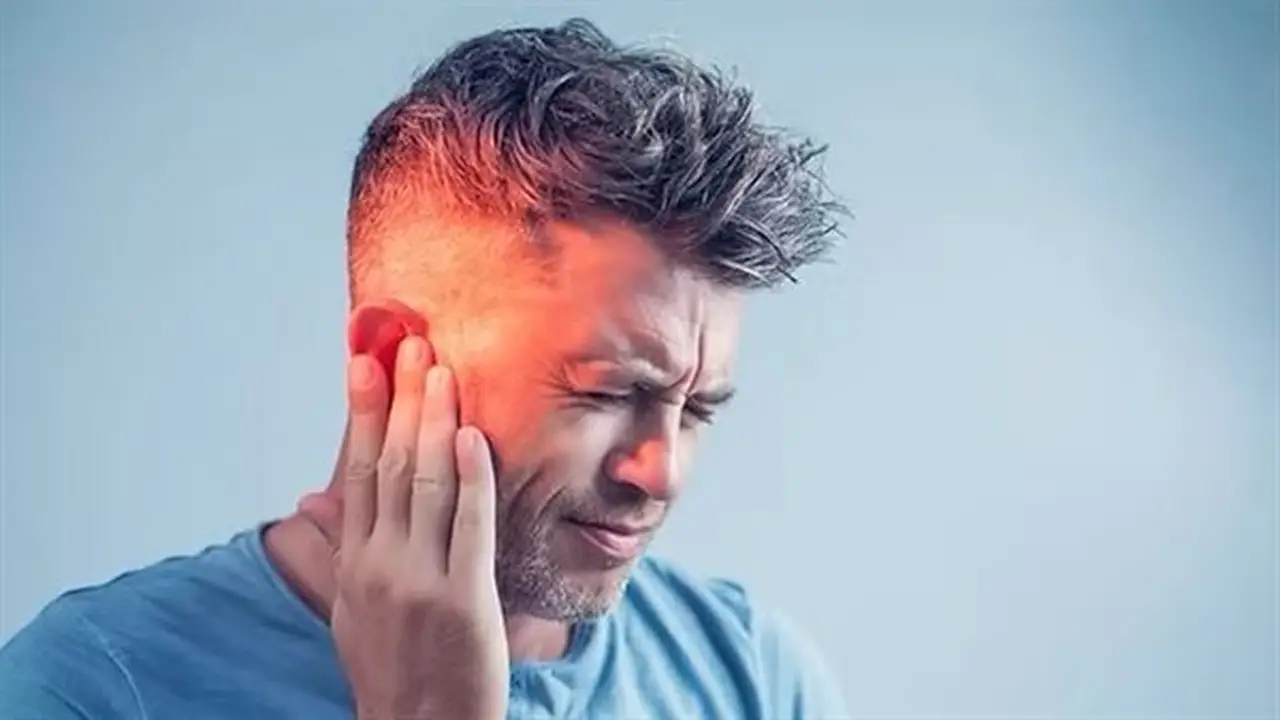 طنين الأذن المتكرر: متى يجب عليك استشارة الطبيب؟