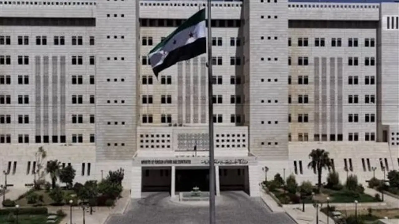 الخارجية السورية تعلن القبض على مسؤول سابق في ملف الأسلحة الكيميائية
