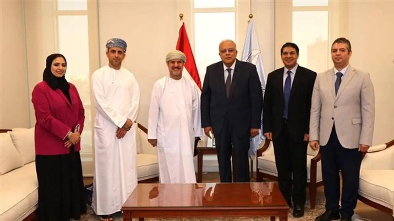 المجلس القومي لحقوق الإنسان يستقبل وفدًا من اللجنة العمانية لتعزيز التعاون المشترك