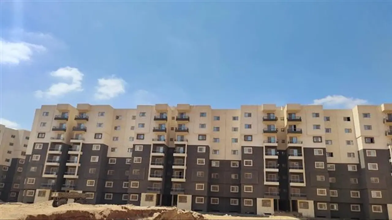 مستجدات تنفيذ مشروعات سكنية وخدمية في 4 مدن جديدة