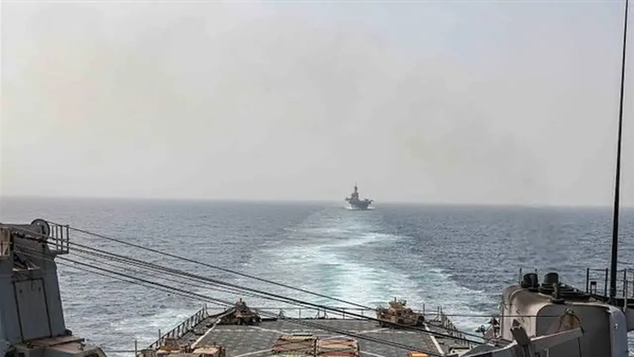 رويترز: إيران تحث الحوثيين على إغلاق باب المندب إذا استهدفت الولايات المتحدة منشآتها للطاقة