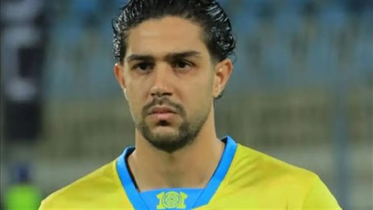 المقاولون العرب يتعاقد مع عمار لثلاثة مواسم