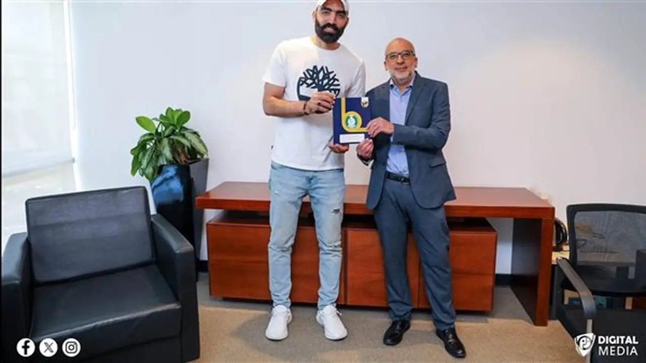 بتروجيت يتعاقد رسميًا مع نجم الكرة الطائرة السابق للأهلي أحمد صلاح