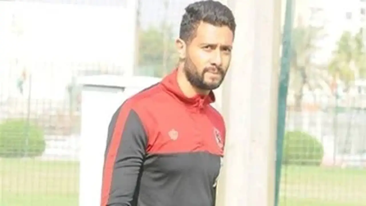 أحمد عادل عبد المنعم يعلن اعتزاله كرة القدم ويبدأ مسيرته الجديدة بالنادي الأهلي