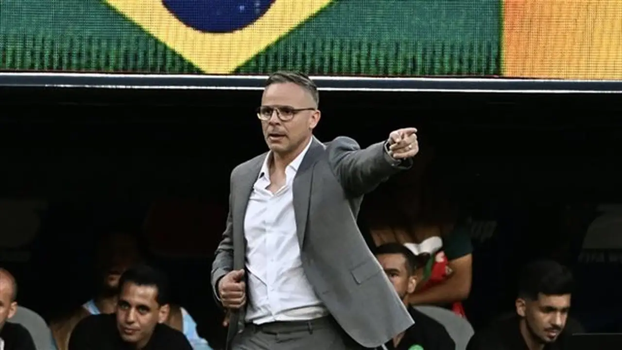 الاتحاد المغربي لكرة القدم يجدد الثقة في المدرب محمد وهبي لقيادة المنتخب