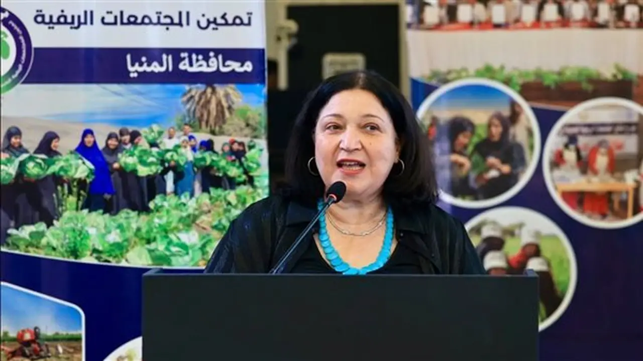 نائبة وزيرة التضامن تتفقد مشروعات تمكين المجتمعات الريفية والأمن الغذائي في المنيا