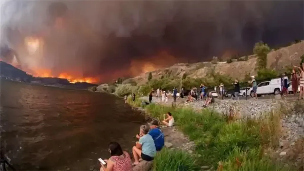 حرائق كندا تؤثر على نهائي كأس العالم بين الأرجنتين وإسبانيا في نيويورك