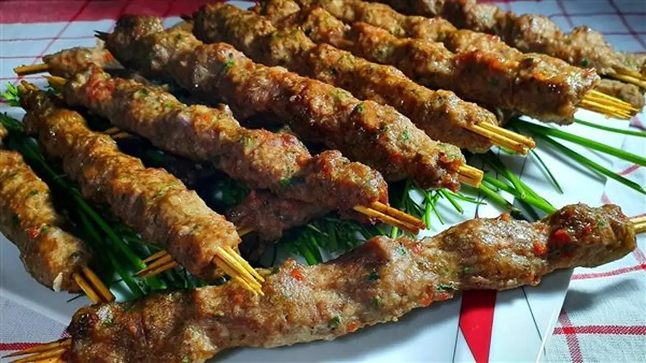 طريقة تحضير الكفتة المشوية بمذاق المطاعم في المنزل