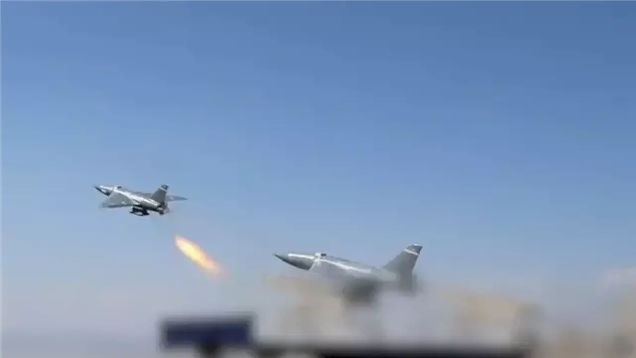 الحرس الثوري الإيراني يعلن استهداف مركز قيادة أمريكي في التنف بسوريا