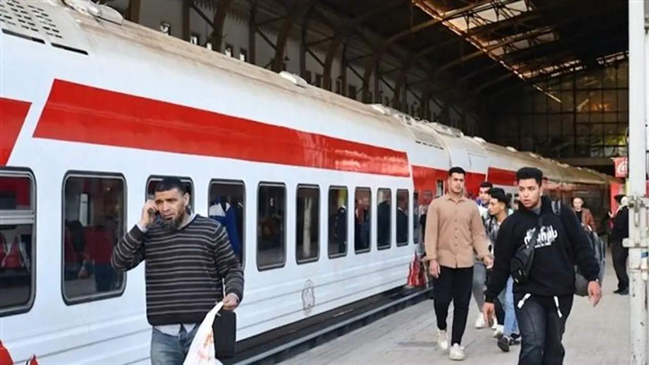 جدول مواعيد قطارات المنيا إلى القاهرة اليوم الجمعة