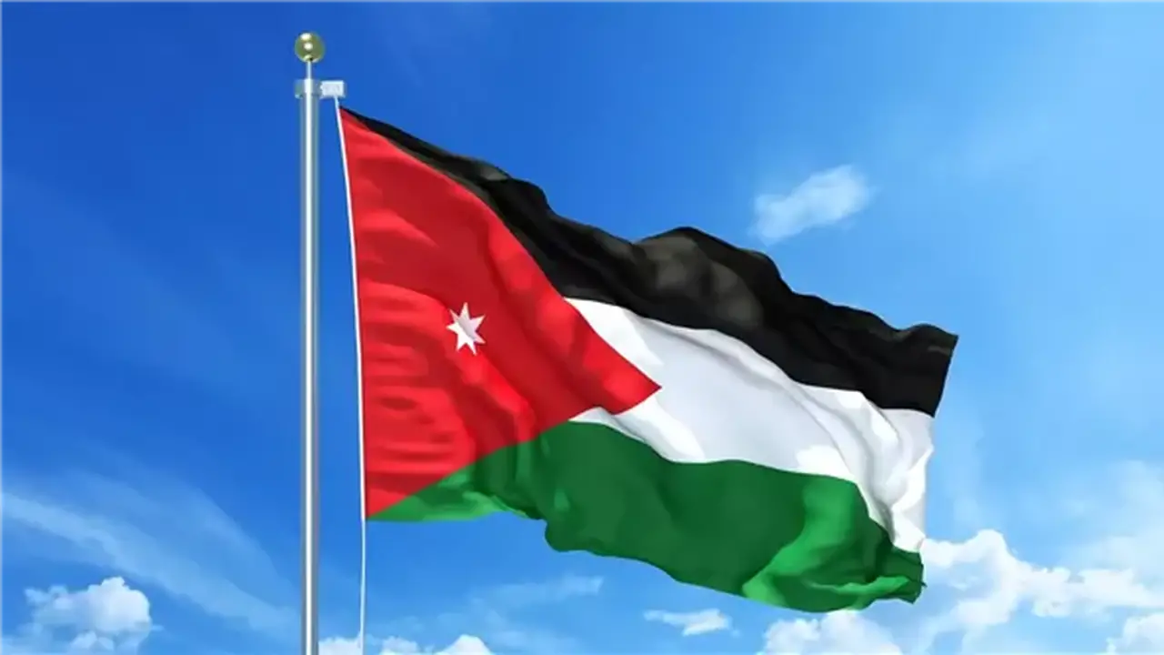 الأردن يعترض ثلاثة صواريخ إيرانية ويؤكد التزامه بعدم الانخراط في الصراع