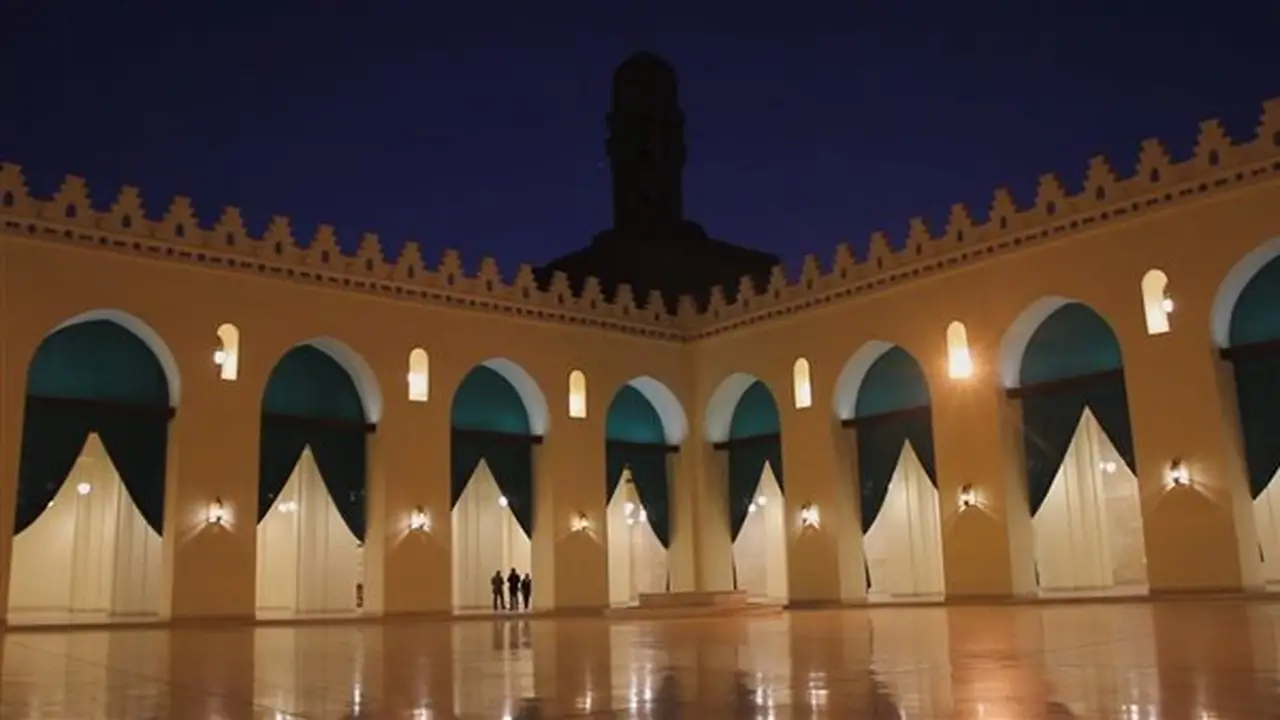 مواقيت الصلاة: موعد أذان العشاء اليوم الجمعة في القاهرة والمحافظات