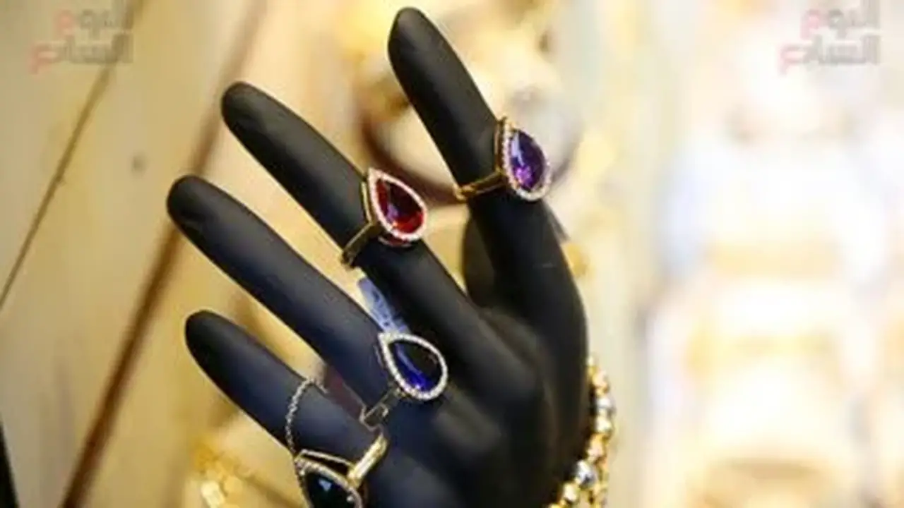 أسعار الذهب في مصر اليوم الجمعة 17 يوليو 2026: عيار 21 يسجل 5810 جنيهات
