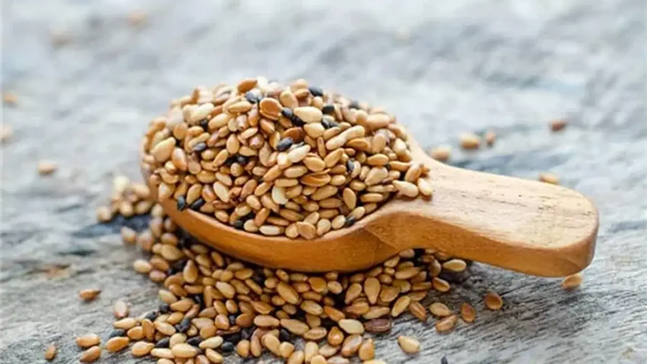 فوائد تناول بذور السمسم يوميًا للجسم