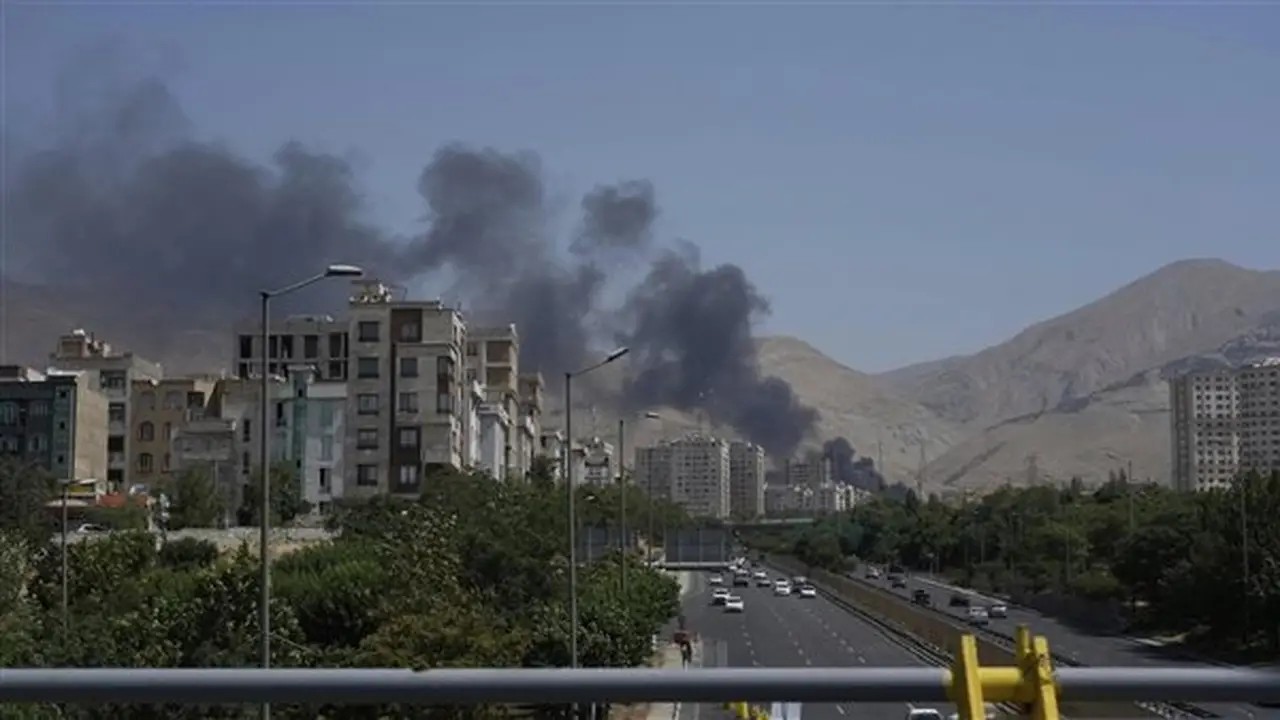 محافظة هرمزغان الإيرانية تتعرض لأضرار جراء الهجمات الأمريكية على البنية التحتية