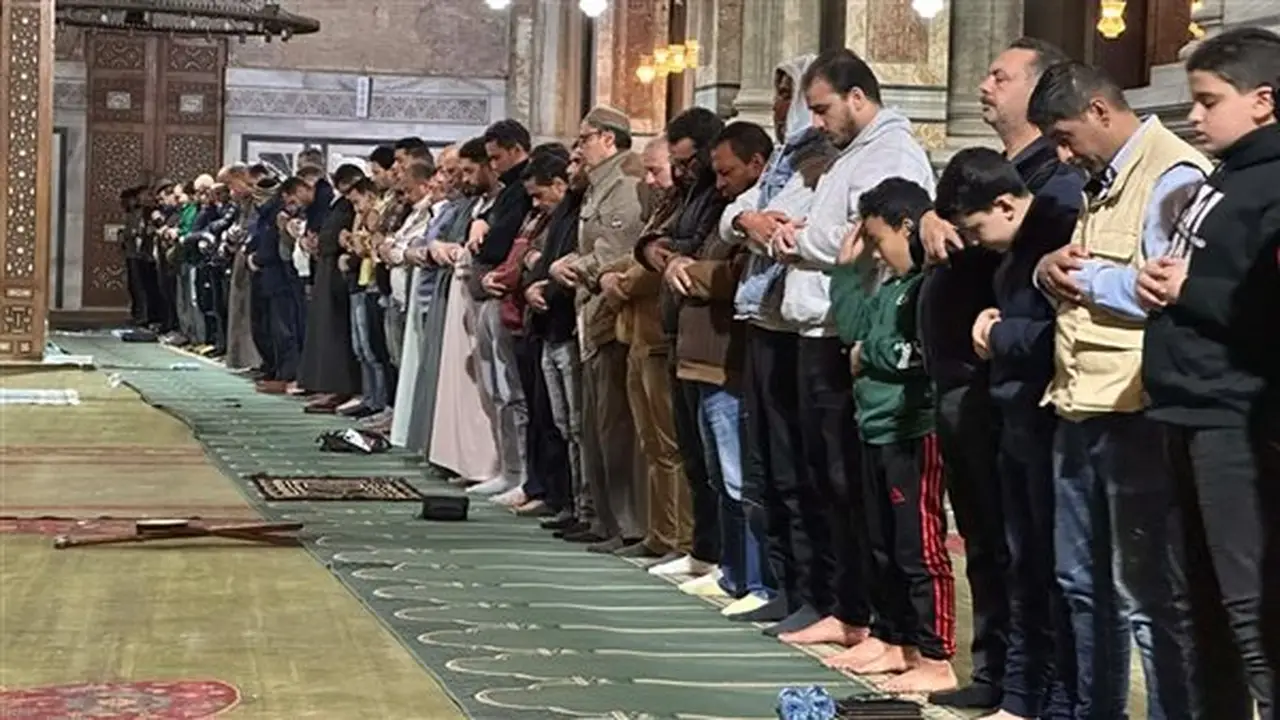 مواقيت الصلاة اليوم السبت: أذان الظهر في القاهرة والمحافظات