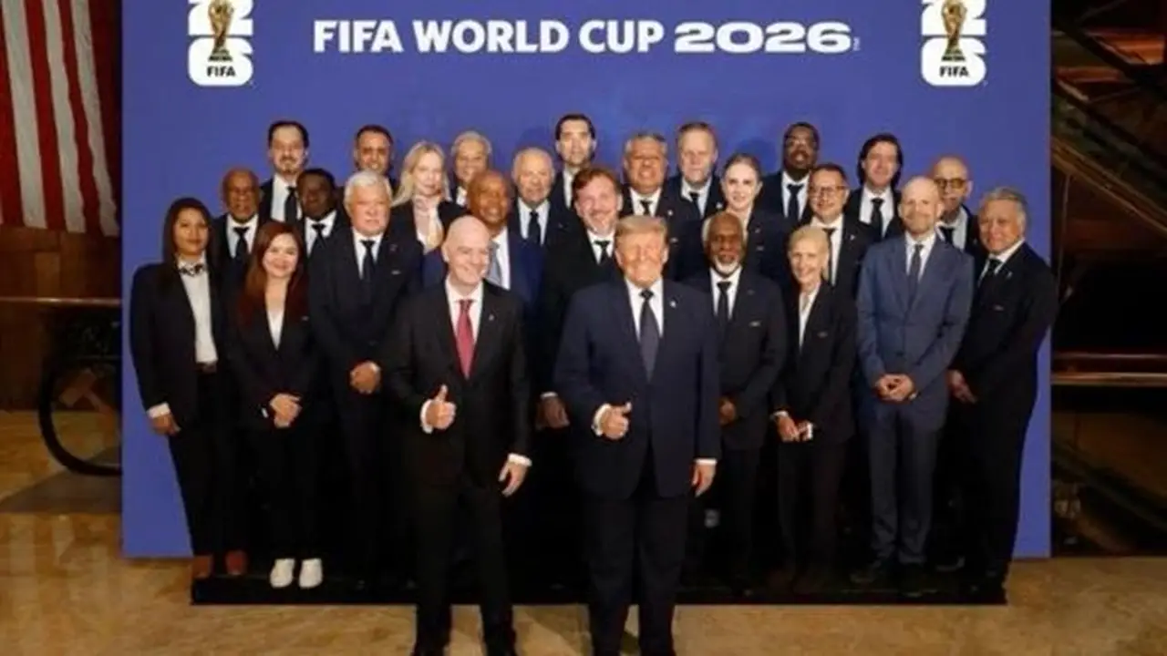 ترامب يستقبل أعضاء مجلس الفيفا بحضور أبو ريدة