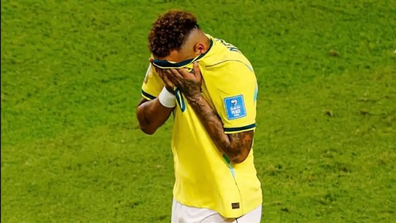 نيمار يثير الجدل حول مستقبله مع سانتوس والمنتخب البرازيلي