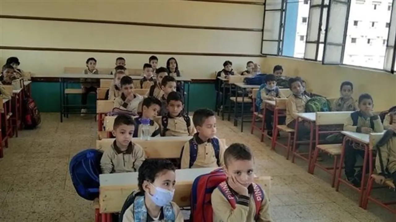 مطالب برلمانية بتثبيت معلمي الحصة دون اختبارات جديدة لسد العجز