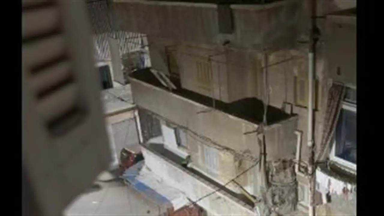 الإسكندرية: صاحب مقهى يهدد سيدة وأفراد أسرتها بسلاح أبيض والأمن يتدخل