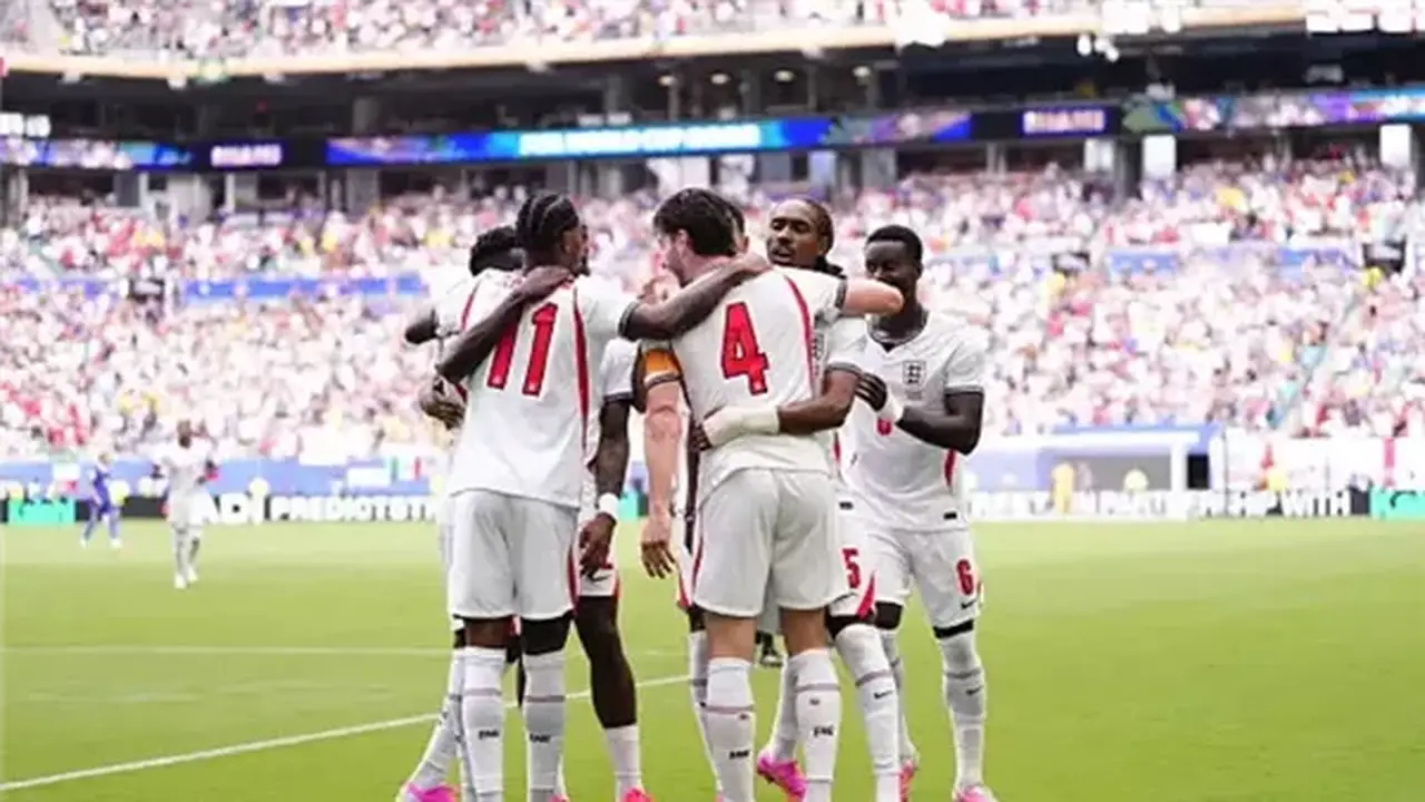 كأس العالم 2026: إنجلترا تضيف هدفًا ثالثًا في شباك فرنسا بالدقيقة 37 (فيديو)