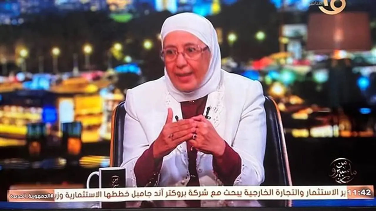محمود سعد يفاجئ برنامج “من ماسبيرو” خلال استضافة الدكتورة عالية حسن عبد الفتاح