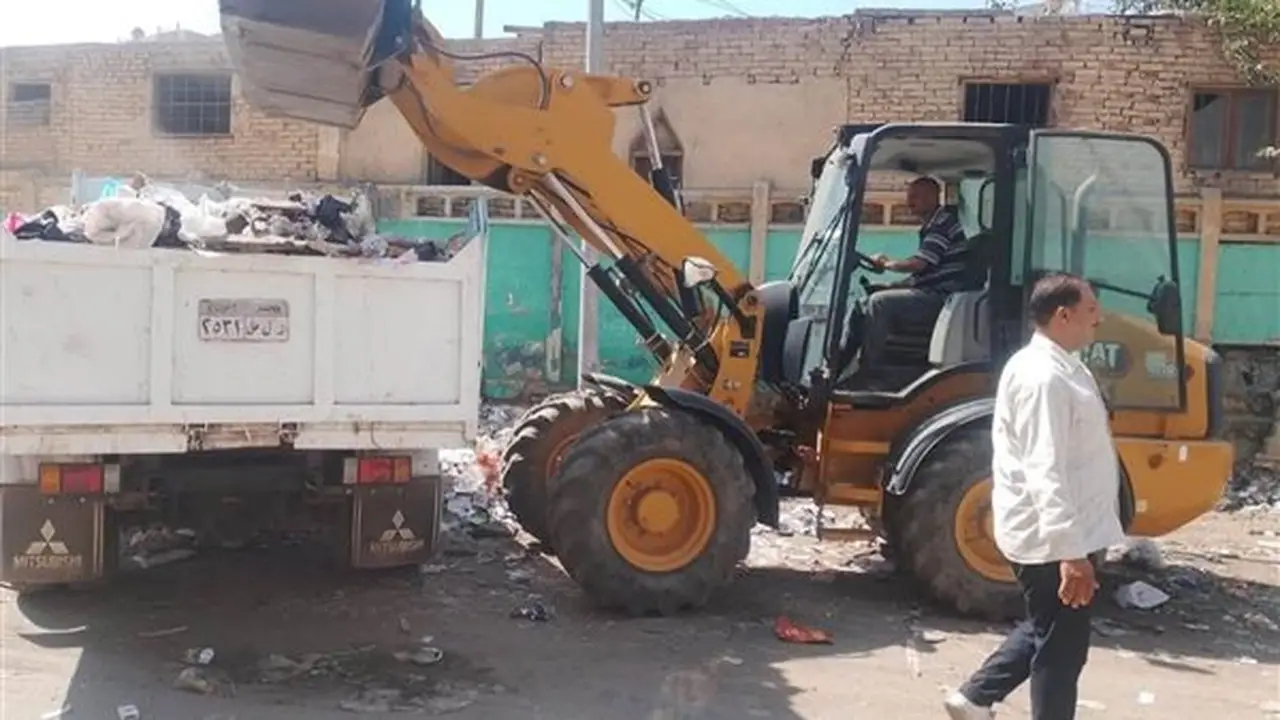 حملات مكثفة لإزالة الإشغالات وإعادة الانضباط في مراكز محافظة الشرقية