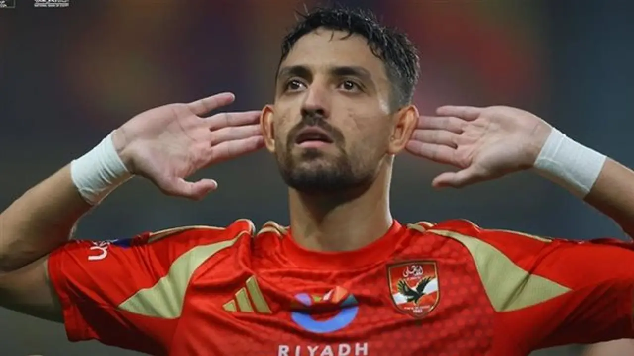 تمديد عقد طاهر محمد طاهر حتى 2029: إحصائيات وأرقام اللاعب مع الأهلي
