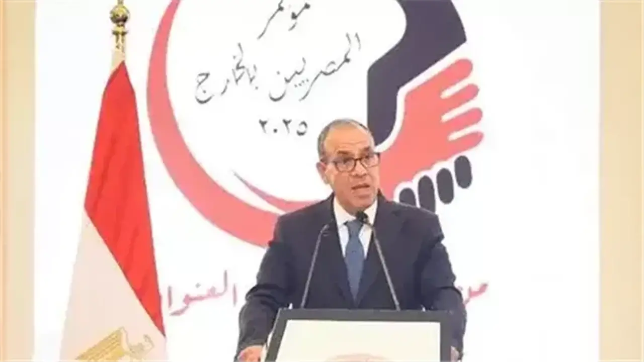 القاهرة تحتضن النسخة السابعة من مؤتمر المصريين بالخارج تحت شعار “مهما اتغربنا.. مصر تقربنا”