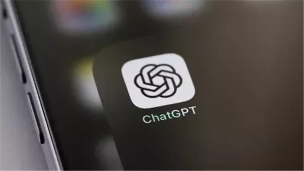 السماعات الذكية قد تزيد من خسائر OpenAI