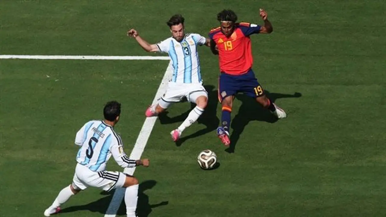 تعادل سلبي بين إسبانيا والأرجنتين بعد 75 دقيقة في نهائي كأس العالم