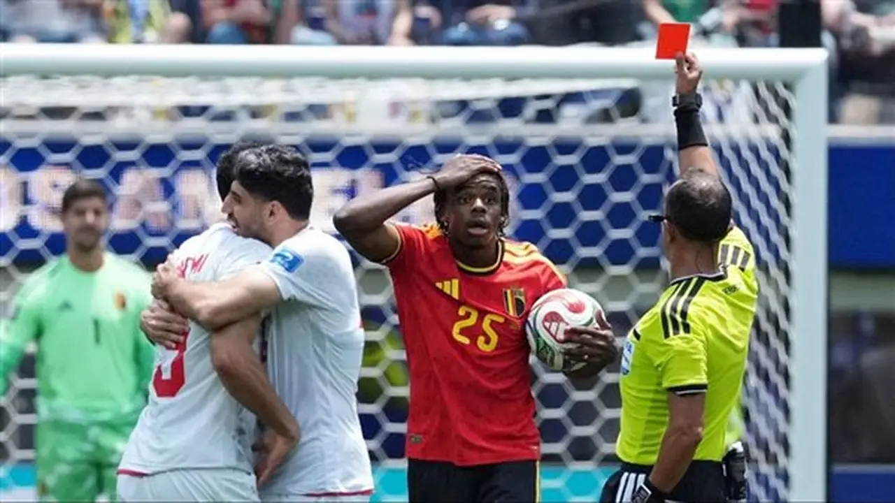 15 بطاقة حمراء تثير الجدل في كأس العالم 2026