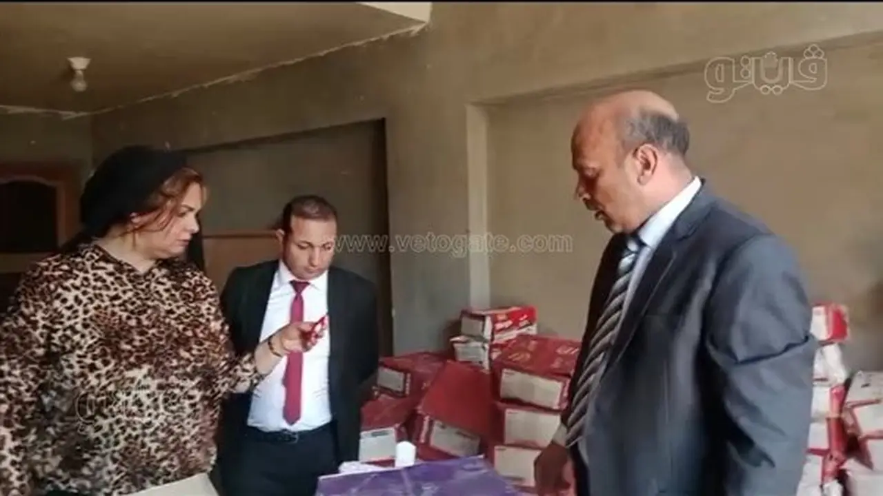 إحباط محاولة إعادة تدوير نصف طن من الشيكولاتة الفاسدة في الغربية