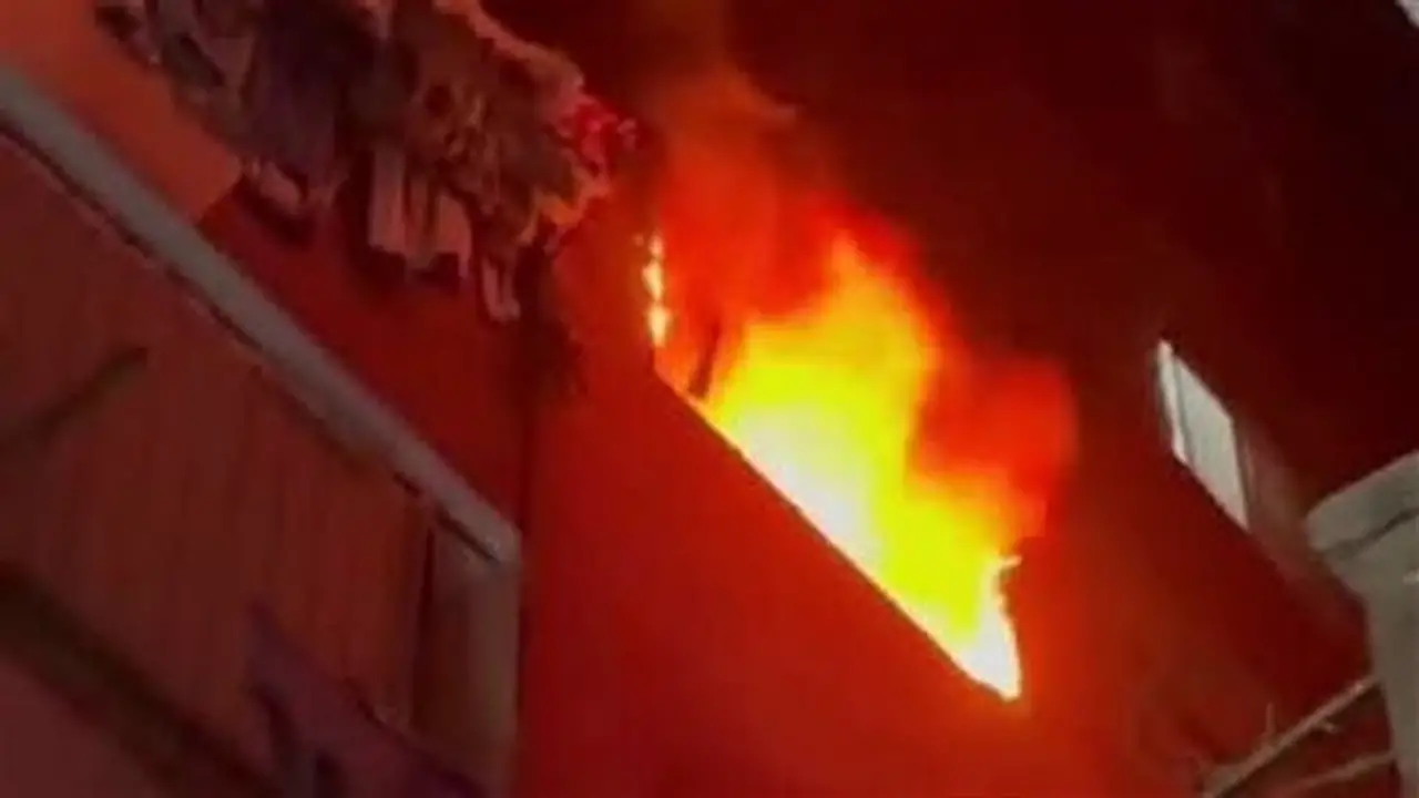 تحقيقات: ماس كهربائي من مروحة يتسبب في حريق شقة بمصر الجديدة ومصرع مسن