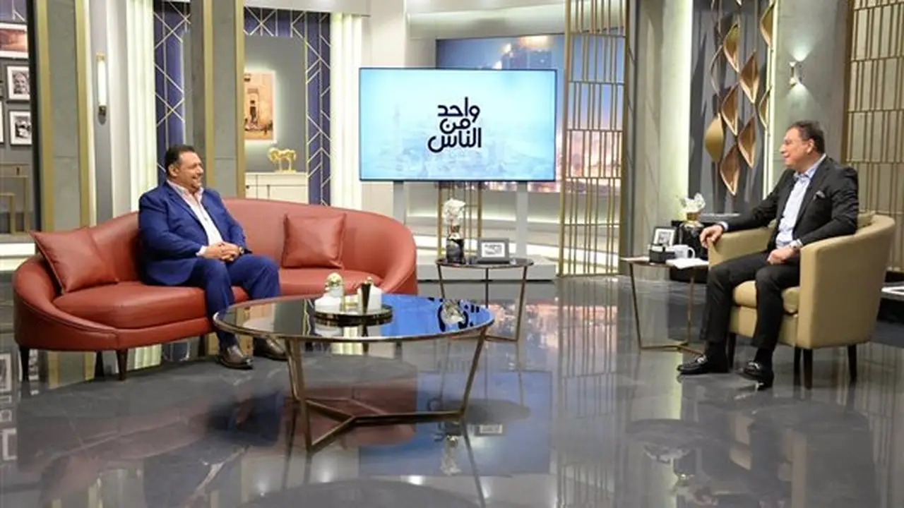 مراد مكرم ضيف برنامج “واحد من الناس” الليلة.. من “الأكيل” إلى عالم التمثيل