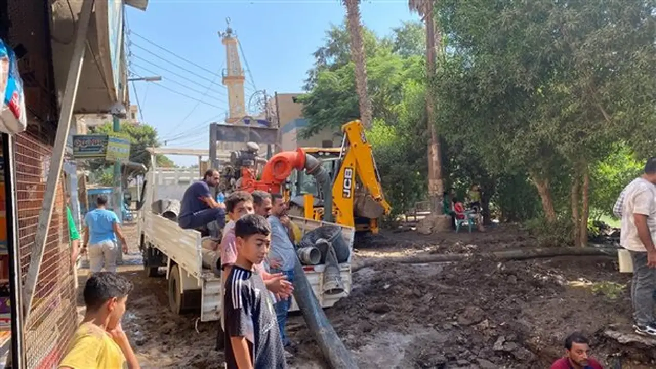 كسر مفاجئ بخط مياه الإصلاح الزراعي في قليوب للمرة الثانية خلال 15 يومًا