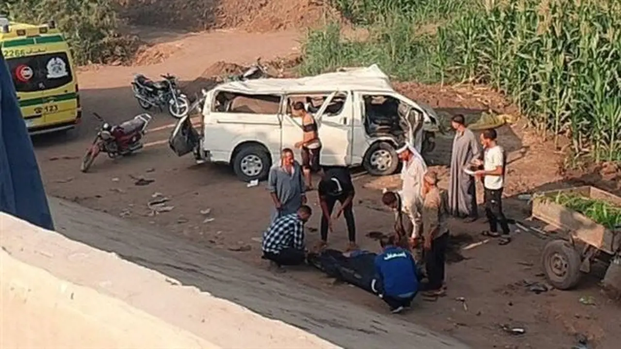 كواليس حادث طريق “بنها الحر” بين صراخ الركاب وسقوط الميكروباص
