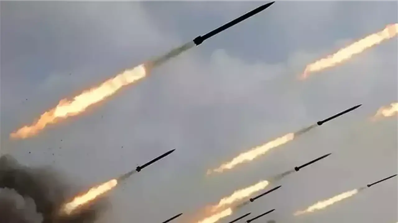 الحرس الثوري الإيراني يعلن استهداف قاعدة أمريكية في الأردن وتدمير بنية تحتية لشركة أمازون في البحرين