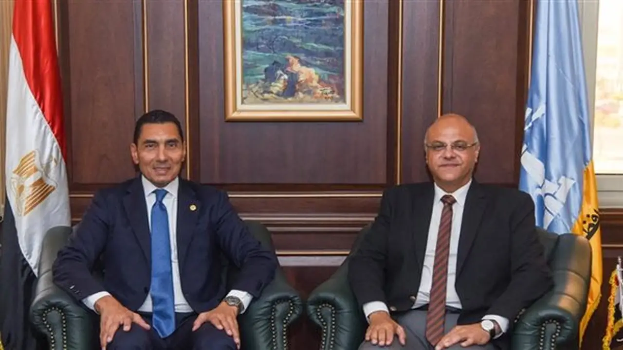 وزير الشباب ومحافظ الإسكندرية يشاركان في الاحتفال باليوم الرياضي العربي